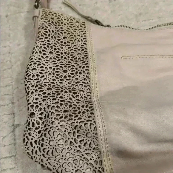 The SAK leather shoulder purse - Picture 4 of 12